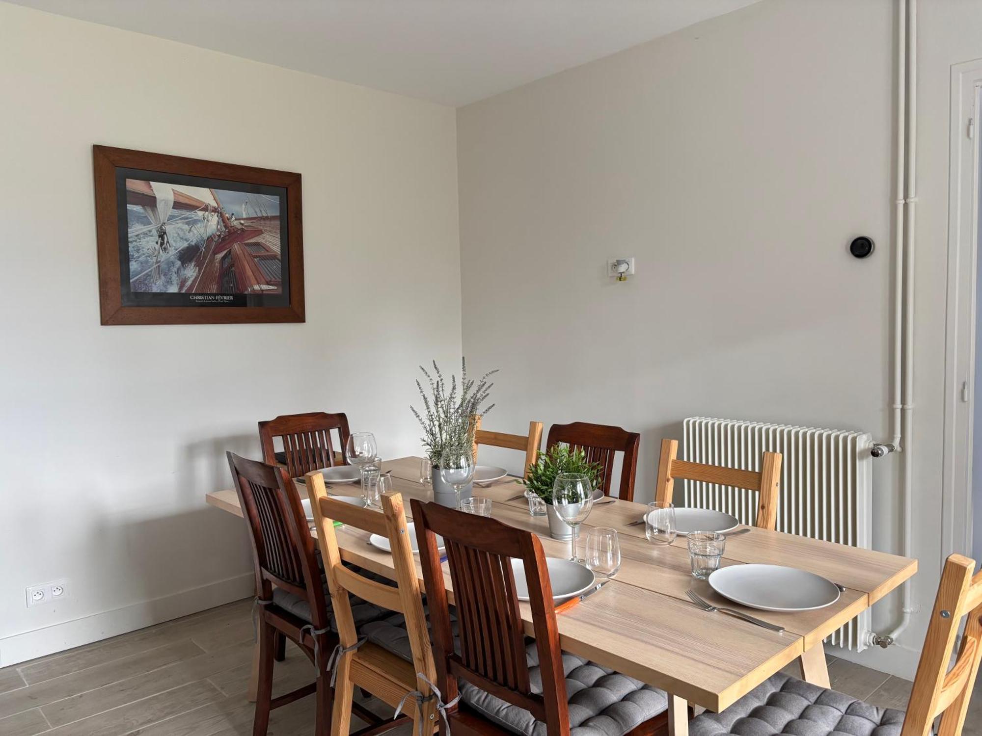 La Fromagerie Maison Lumineuse Et Spacieuse Beau Sejour 5 Ch 2 Wc 1 Sdb Grand Jardin Clos 5Mn A Pied Commerces 10 Mn Plage Omaha Beach Proche Plages Du Debarquement Trevieres Exterior foto
